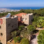 Kastro Estate