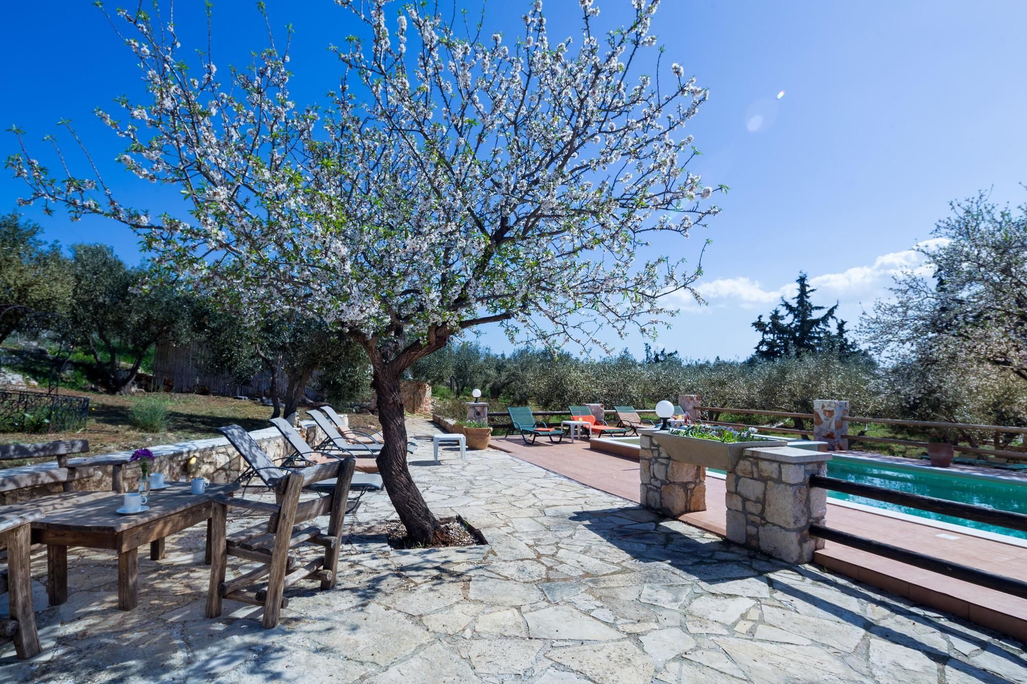 Kastro Estate * Chania (Crete)